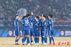 亚泰队双星缺席，苏先生率队高原之战瞄准三连胜